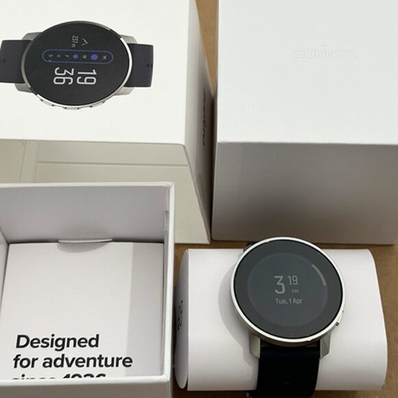 Suunto 9 Peak Granite Blue Titanium Watch - Picture 3 of 9